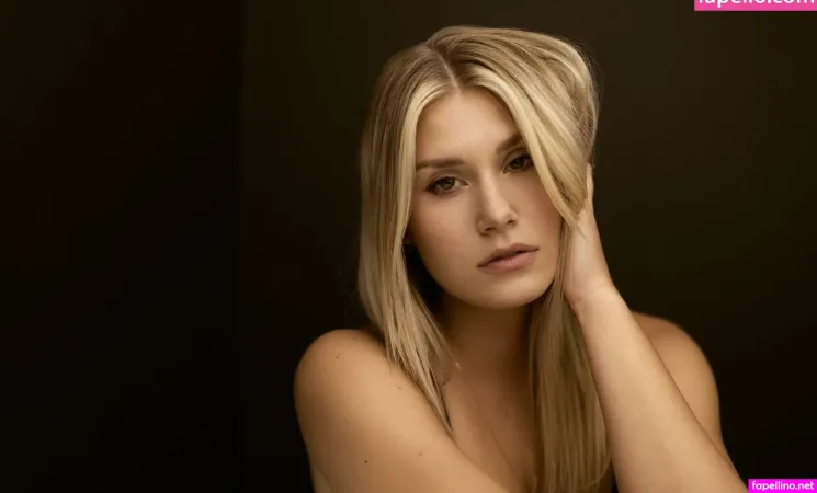 Natalie Sharp OnlyFans Thumbnail #30fxfYC8CY