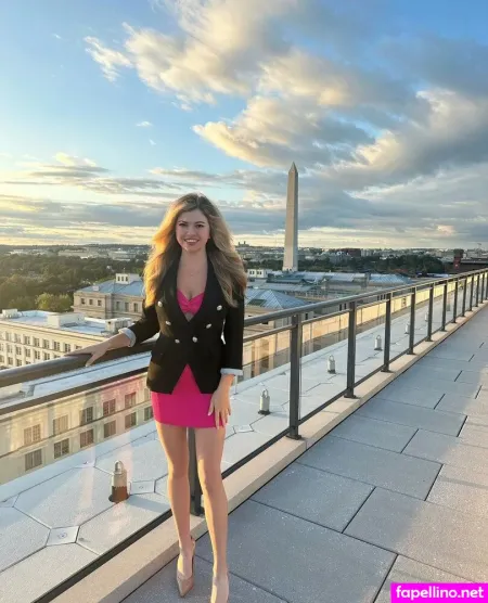 Natalie Winters OnlyFans Thumbnail #1UhRagXFp1