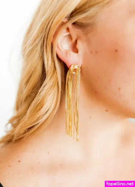 Nataliegold OnlyFans Thumbnail #pqYAspjJCv