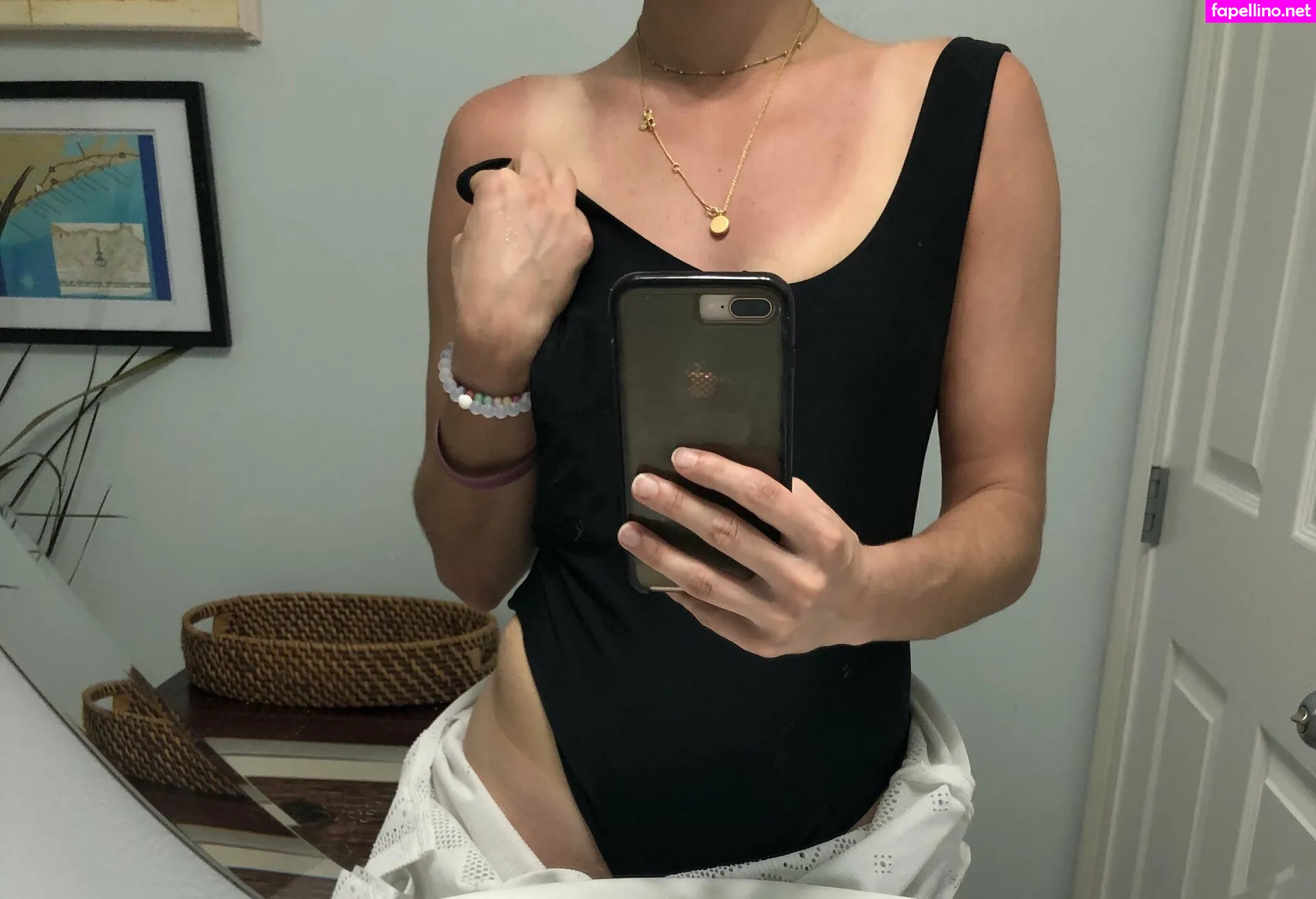 natalienextdoor, natalienextdoorhouseflips Nude Leaked OnlyFans Photo #iHpiNrvuL5