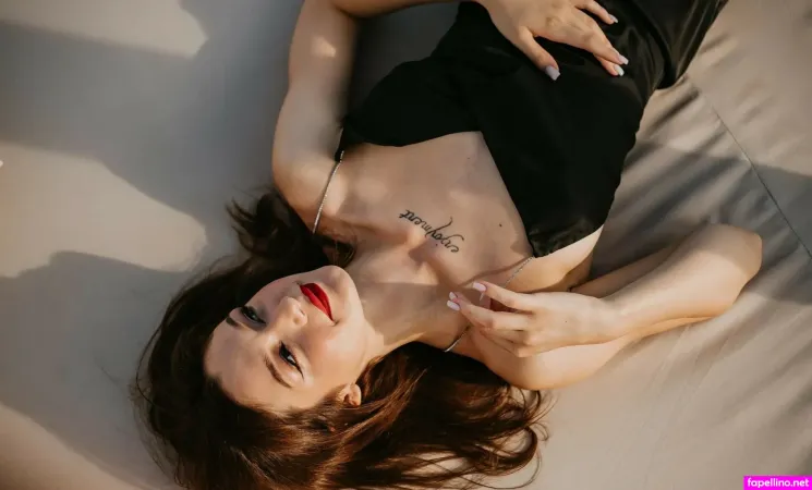 Nataliie Fox OnlyFans Thumbnail #NTHzRmFFBr