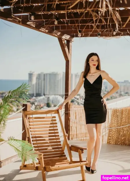 Nataliie Fox OnlyFans Thumbnail #u4Y3IcJzR5