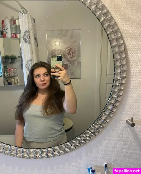 Nataschasophiaa OnlyFans Thumbnail #HKopnfPWLK