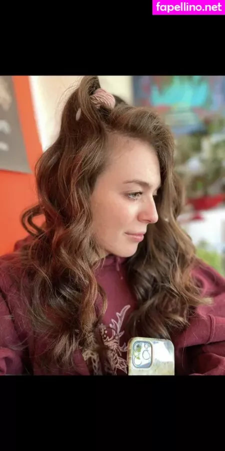 Nataschasophiaafree OnlyFans Thumbnail #O7jxH6yoBu