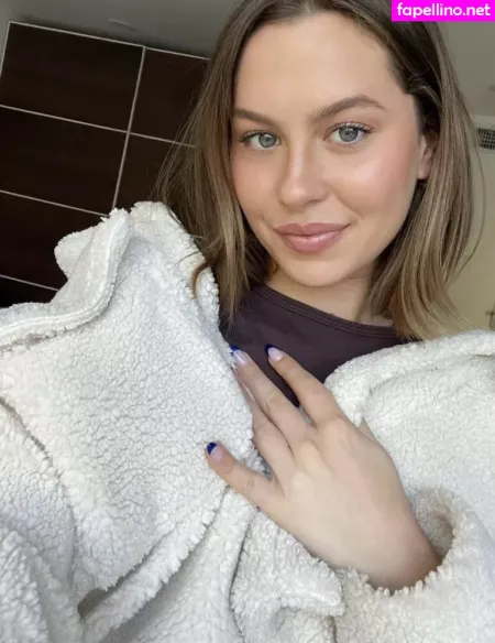 Natasha Bure OnlyFans Thumbnail #HOpc3kW5Qx