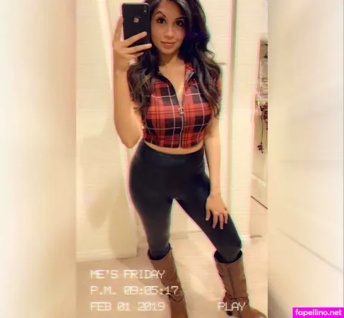 Natasha Chandel OnlyFans Thumbnail #ScZuH4zi9c