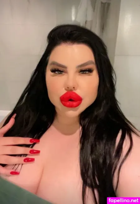 Natasha Crown 1 OnlyFans Thumbnail #R5fSkKRdHO