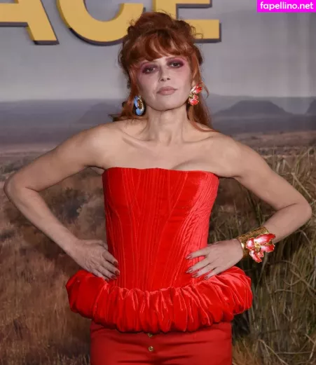 Natasha Lyonne OnlyFans Thumbnail #65ARhjwCJX