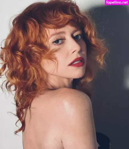 Natasha Lyonne OnlyFans Thumbnail #Y4HmQtC2ma
