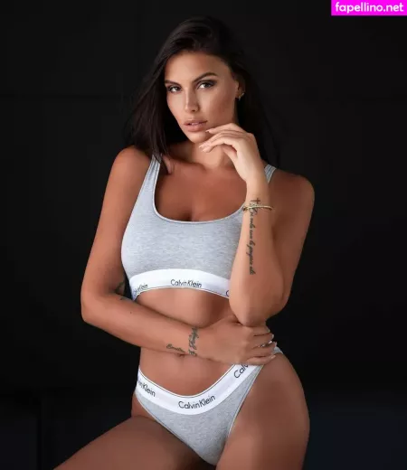 Natasha Nesci OnlyFans Thumbnail #2gUQknzv94