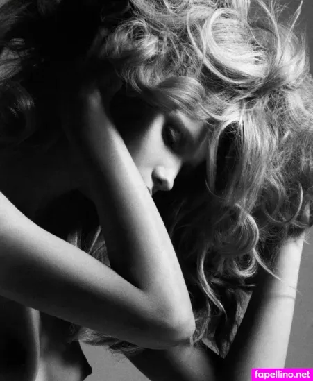 Natasha Poly OnlyFans Thumbnail #07hmwdHK1l