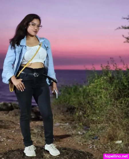 Natashagil OnlyFans Thumbnail #bQ2NCRDNgD