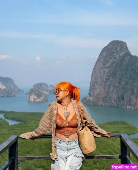 Natashathebaddestxo OnlyFans Thumbnail #jwcxVeq9yV