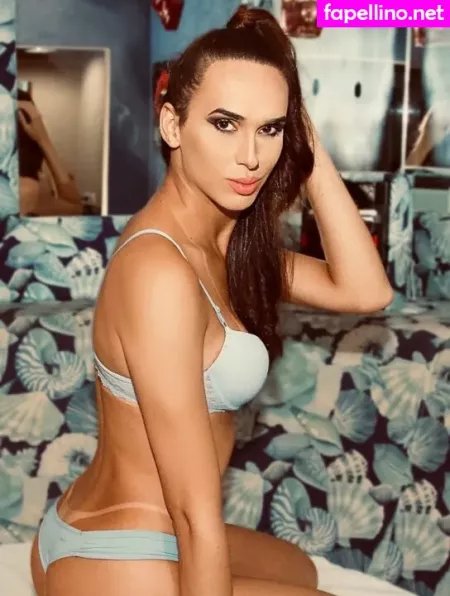 Nathalia Bahls OnlyFans Thumbnail #7yCxjCLWSF