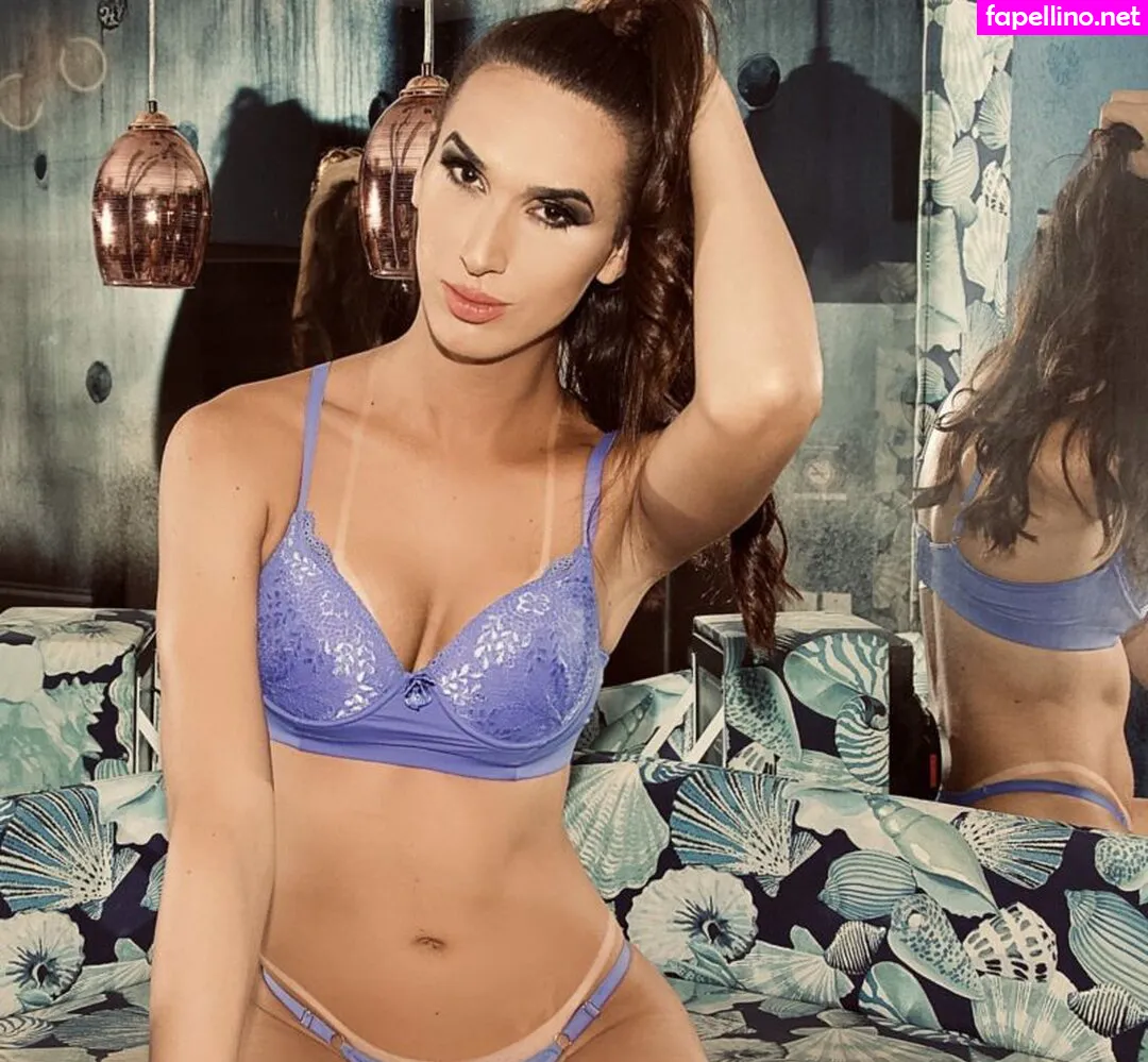 Nathalia Roberta, natalie.terese.bahl Nude Leaked OnlyFans Photo #v4ZtZjrdZx
