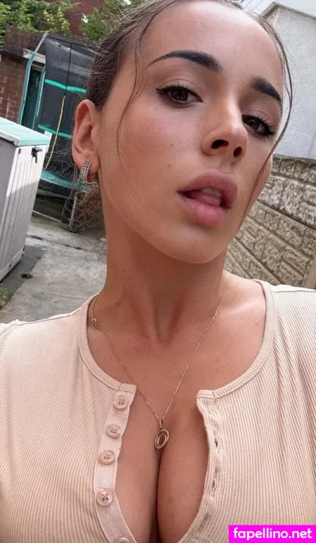 Nathalia24 OnlyFans Thumbnail #56bnyr3qDC