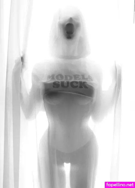 Nathalie Crivelli OnlyFans Thumbnail #UCufFRyFDB