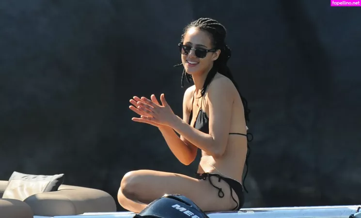 Nathalie Emmanuel OnlyFans Thumbnail #HgWl0HBuTq