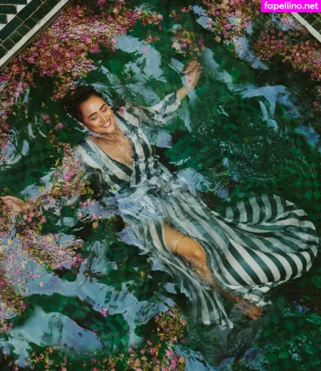 Nathalie Emmanuel OnlyFans Thumbnail #OMbT3C1Qs9