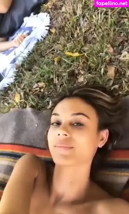 Nathalie Kelley OnlyFans Thumbnail #9wb9dZ6VK4