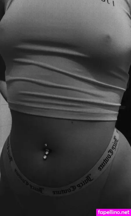 Nathalie Vollmann OnlyFans Thumbnail #9Is1H9HzAS