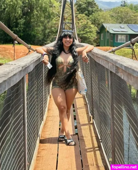 Nathaliee Lovee OnlyFans Thumbnail #kOPssYB2i8