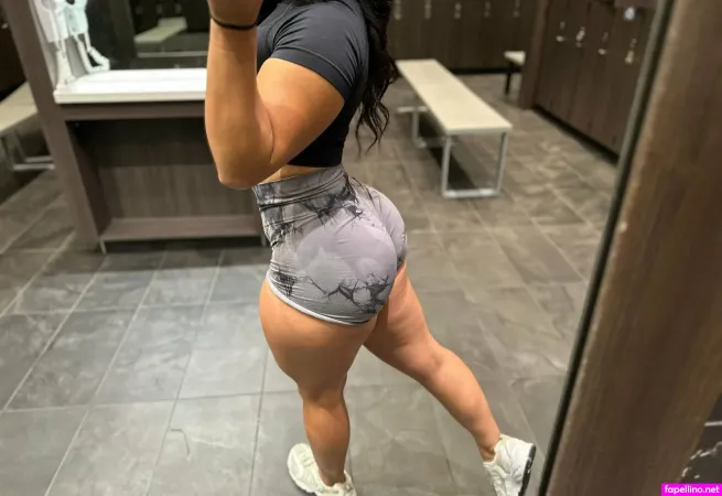 Nathaliee Lovee OnlyFans Thumbnail #vQeMFgg56s