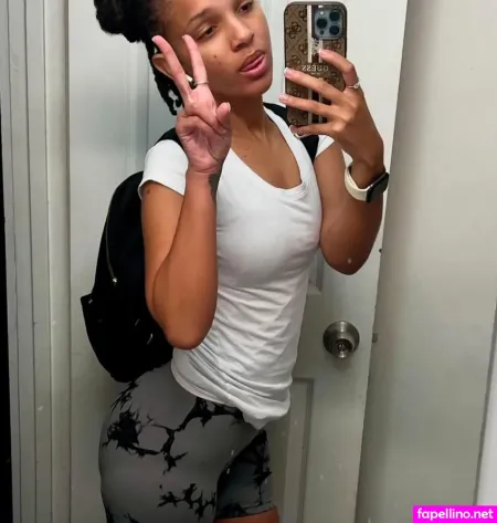 Nathifarukiyaa OnlyFans Thumbnail #ENVXo6T31Q