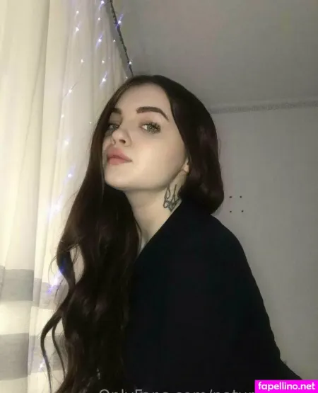 Natural Katie OnlyFans Thumbnail #X19yHZHRLh