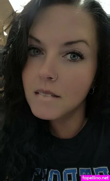 Natural Nell OnlyFans Thumbnail #I8gaS1hD3i