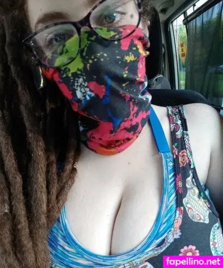 Natural Thicc Milky Momma Main Profile Photo