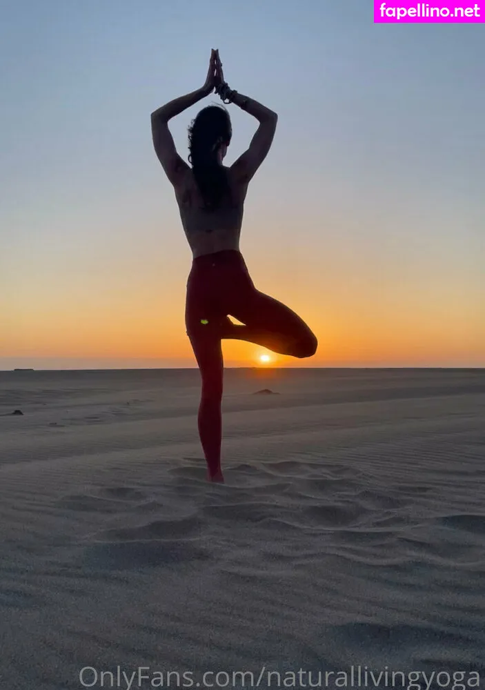 naturallivingyoga, nicole_nattrass_natural_living Nude Leaked OnlyFans Photo #hhtfMCisEy
