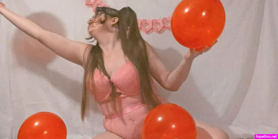 Naturally Naomi Free OnlyFans Thumbnail #YMKYSEgKKT
