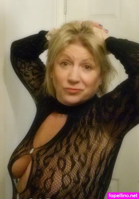 Naturistpoppy OnlyFans Thumbnail #SpOhC99axD
