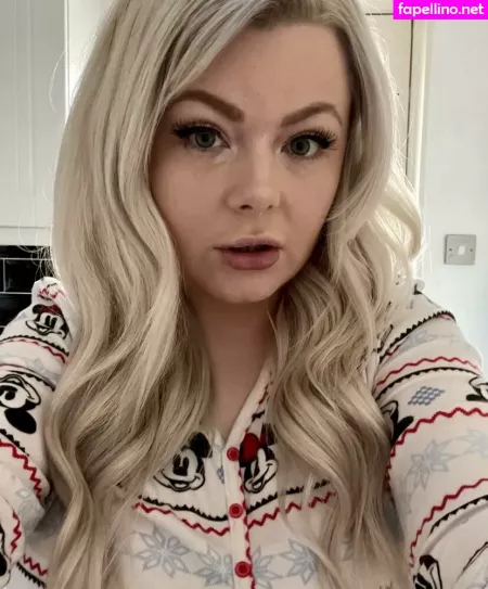 Naughty Danni OnlyFans Thumbnail #lFJIvhCEY8