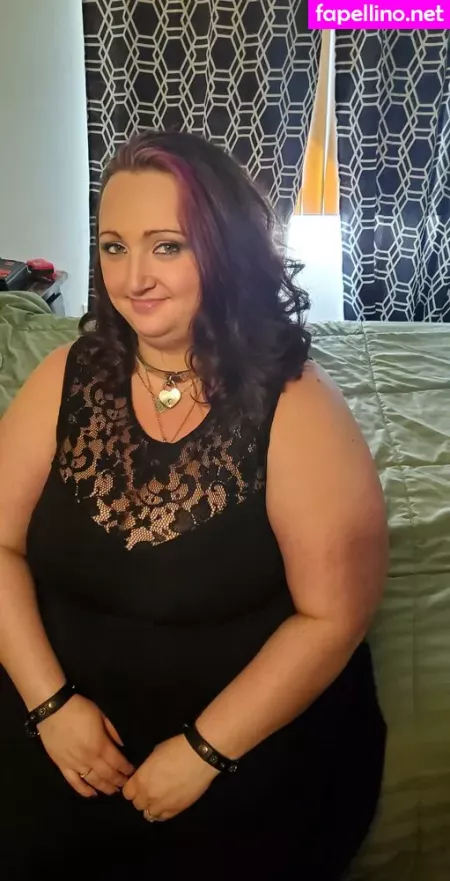 Naughty Kitten84 OnlyFans Thumbnail #0MlLgGx5rd
