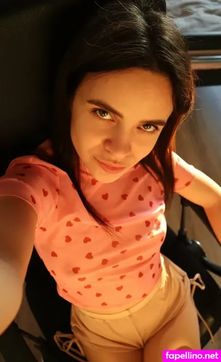 Naughty Molly OnlyFans Thumbnail #4GQ4FSEJ8l
