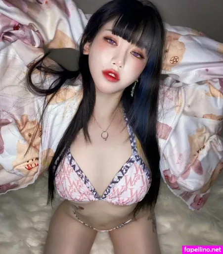 Naughty Rabbit OnlyFans Thumbnail #l3jYFSppTk