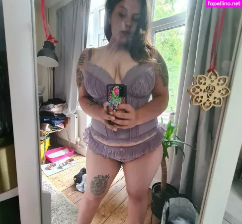 Naughty Rosie OnlyFans Thumbnail #5R8dBUHOoE