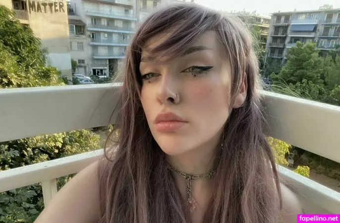 Naughty Sophia OnlyFans Thumbnail #AKydOrft8y