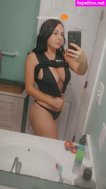 Naughty Wife Life OnlyFans Thumbnail #478K9Ll0Kj