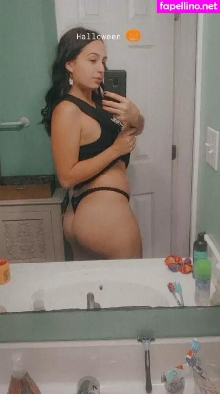 Naughty Wife Life OnlyFans Thumbnail #jN10zn2bEb