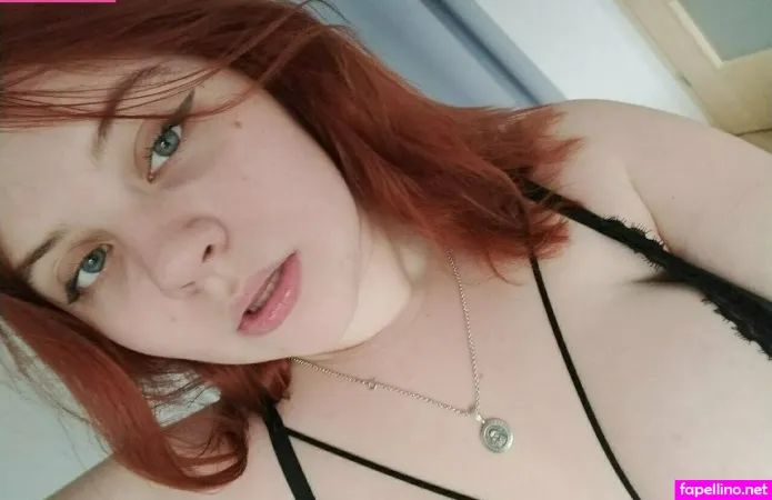 Naughtyfoxyyy OnlyFans Thumbnail #IqWZuOvkb0