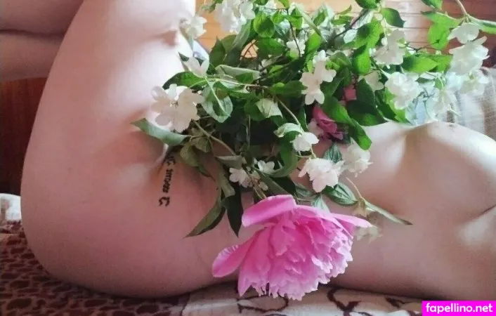 Naughtyfoxyyy OnlyFans Thumbnail #L2b3aAV1i1