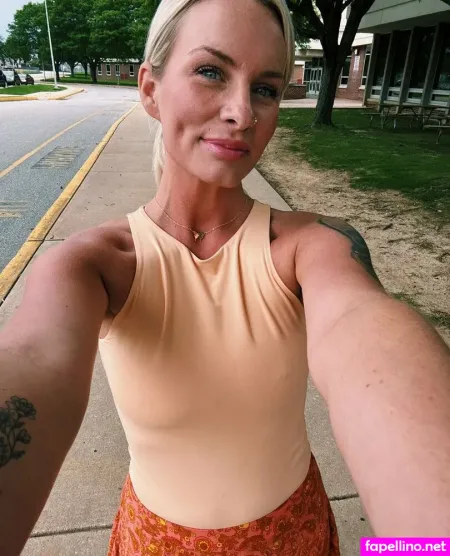 Naughtygemma OnlyFans Thumbnail #Az75e7tjbv