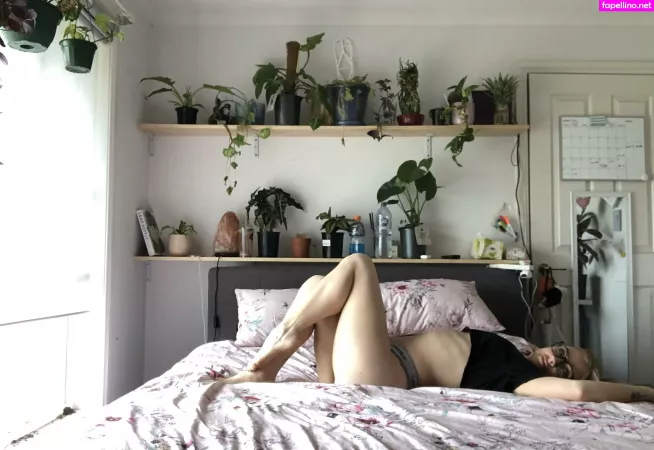 Naughtyhortyxo OnlyFans Thumbnail #WhWz0xtwGg