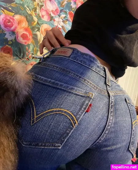 Naughtykittyviolet OnlyFans Thumbnail #62lCAzUieU