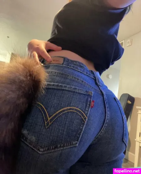 Naughtykittyviolet OnlyFans Thumbnail #IhapJFQ6Ta