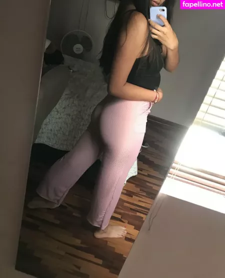 Naughtylatinagirl OnlyFans Thumbnail #zjL29ae6ph