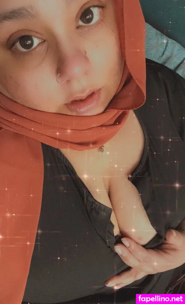 naughtylilhoneyhijabi Nude Leaked OnlyFans Photo #s59ziQ31mO